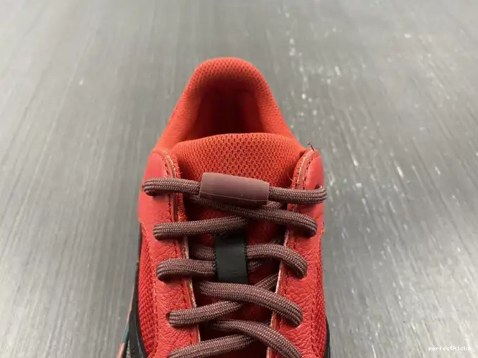 HQ6979 700 Boost Adidas Yeezy Red Hi-Res 0501